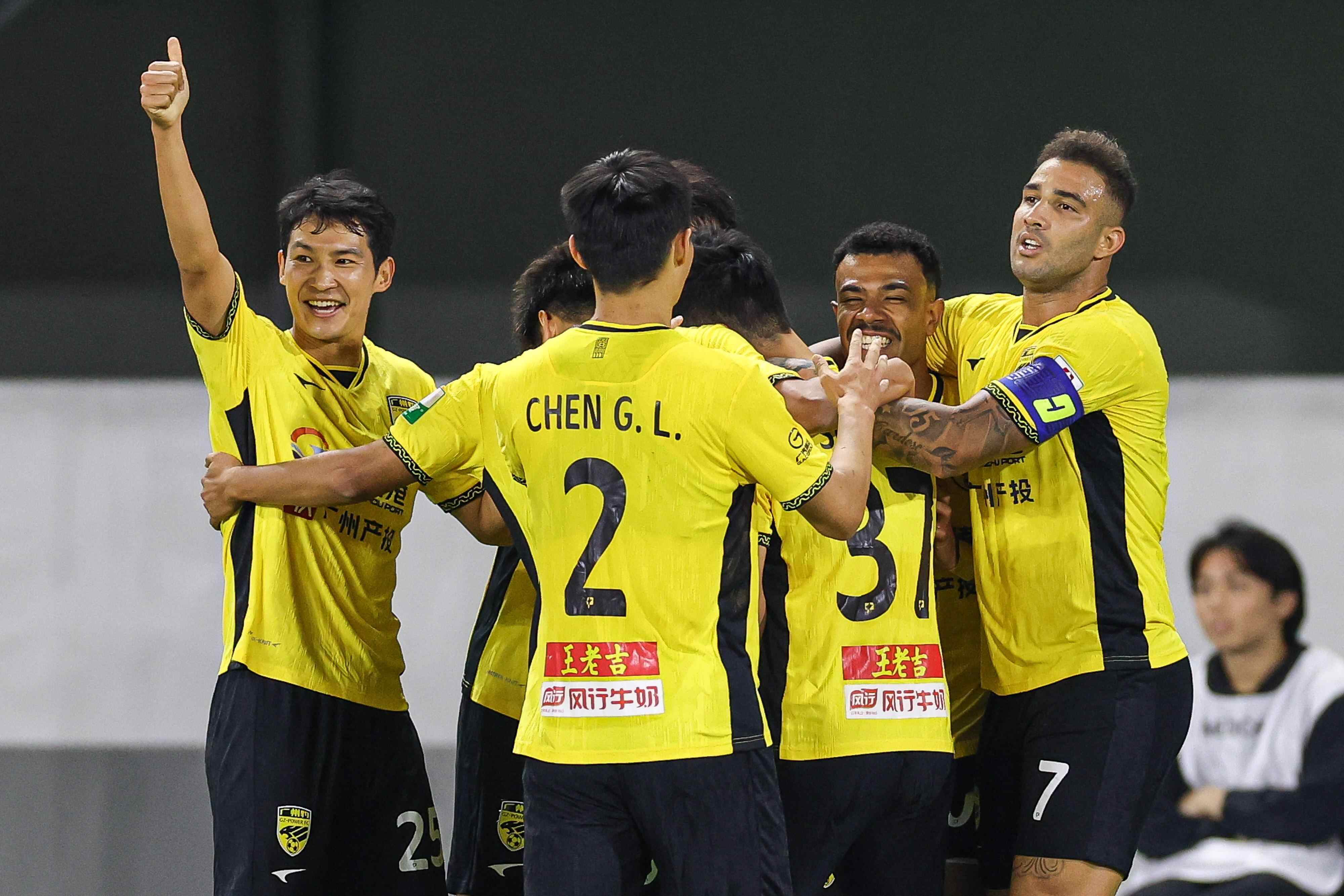 包含广州队实力渐显，球队信心逐渐增强的词条